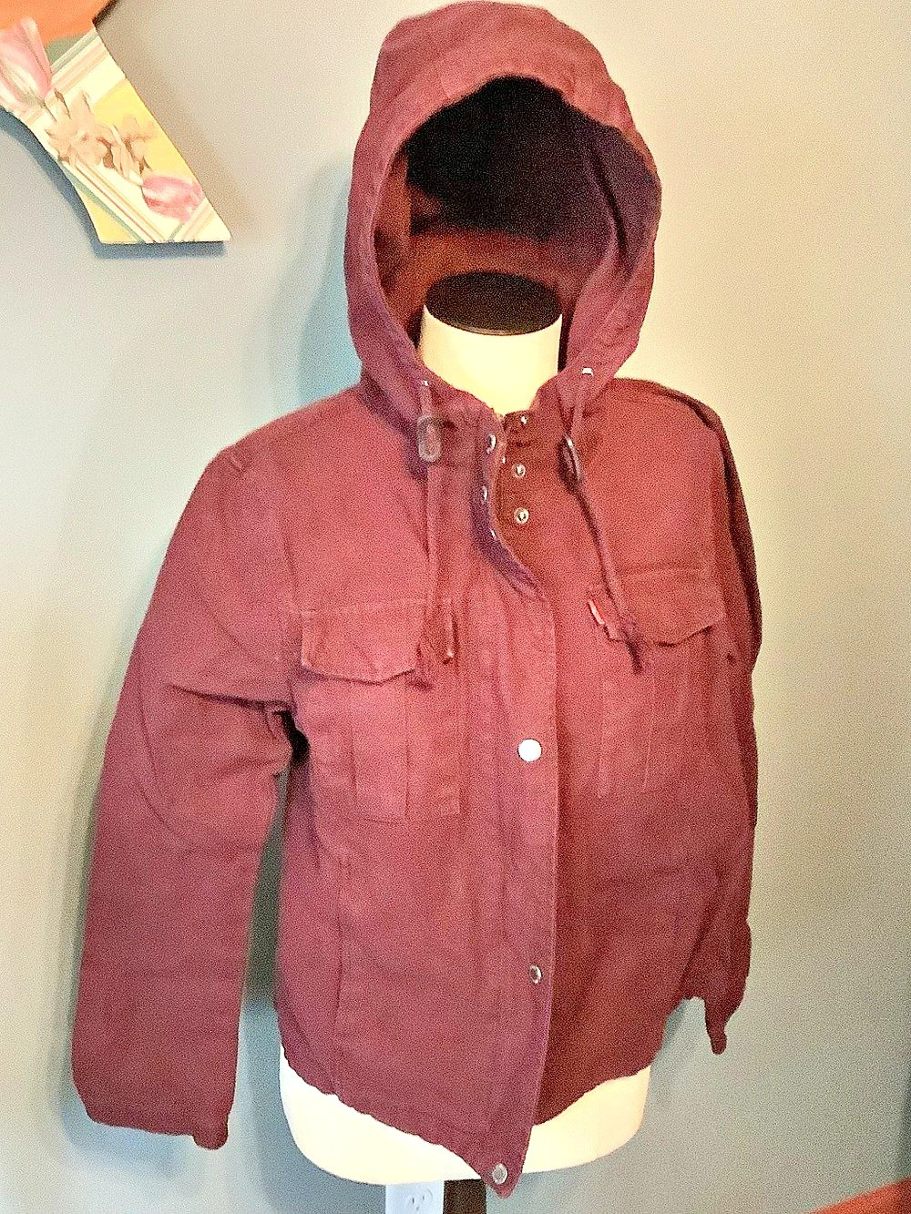 Levi Strauss & Co. US Junior Size Medium Hooded Utility Jacket Wine color.